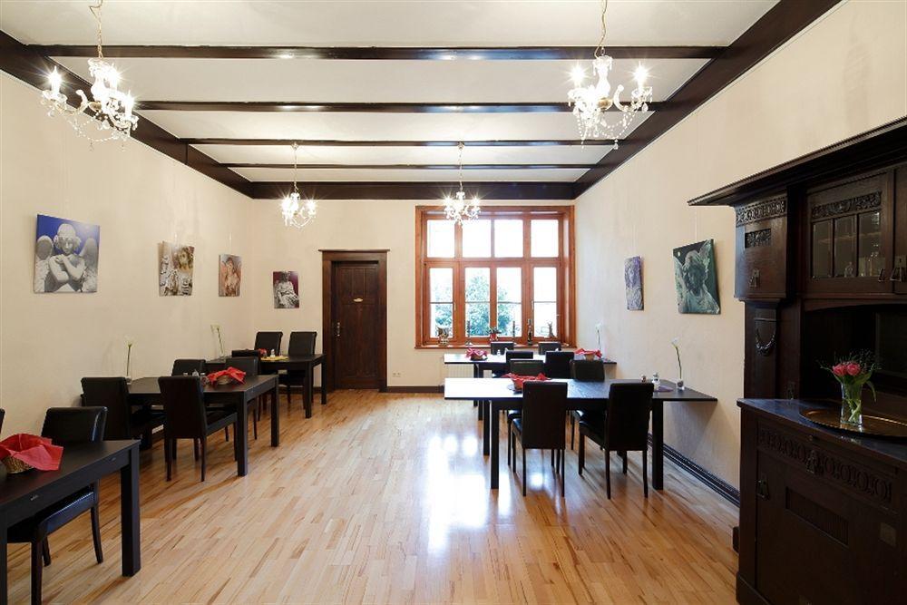 Avalon Bed & Breakfast Themen/- Nichtraucherhotel Ганновер Екстер'єр фото