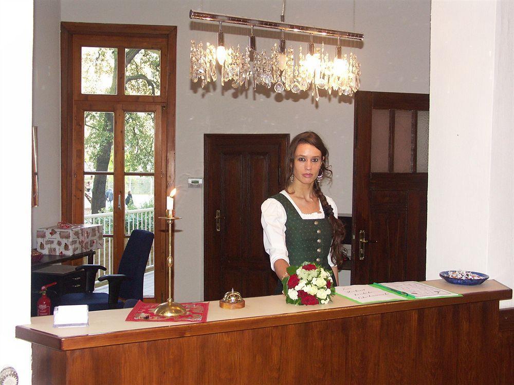 Avalon Bed & Breakfast Themen/- Nichtraucherhotel Ганновер Екстер'єр фото